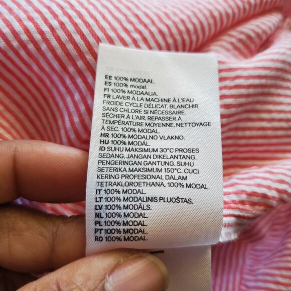 H&M L.O.G.G. Red & White Lightweight Striped Pullover Hi-Low Top Size 0 - Picture 7 of 7